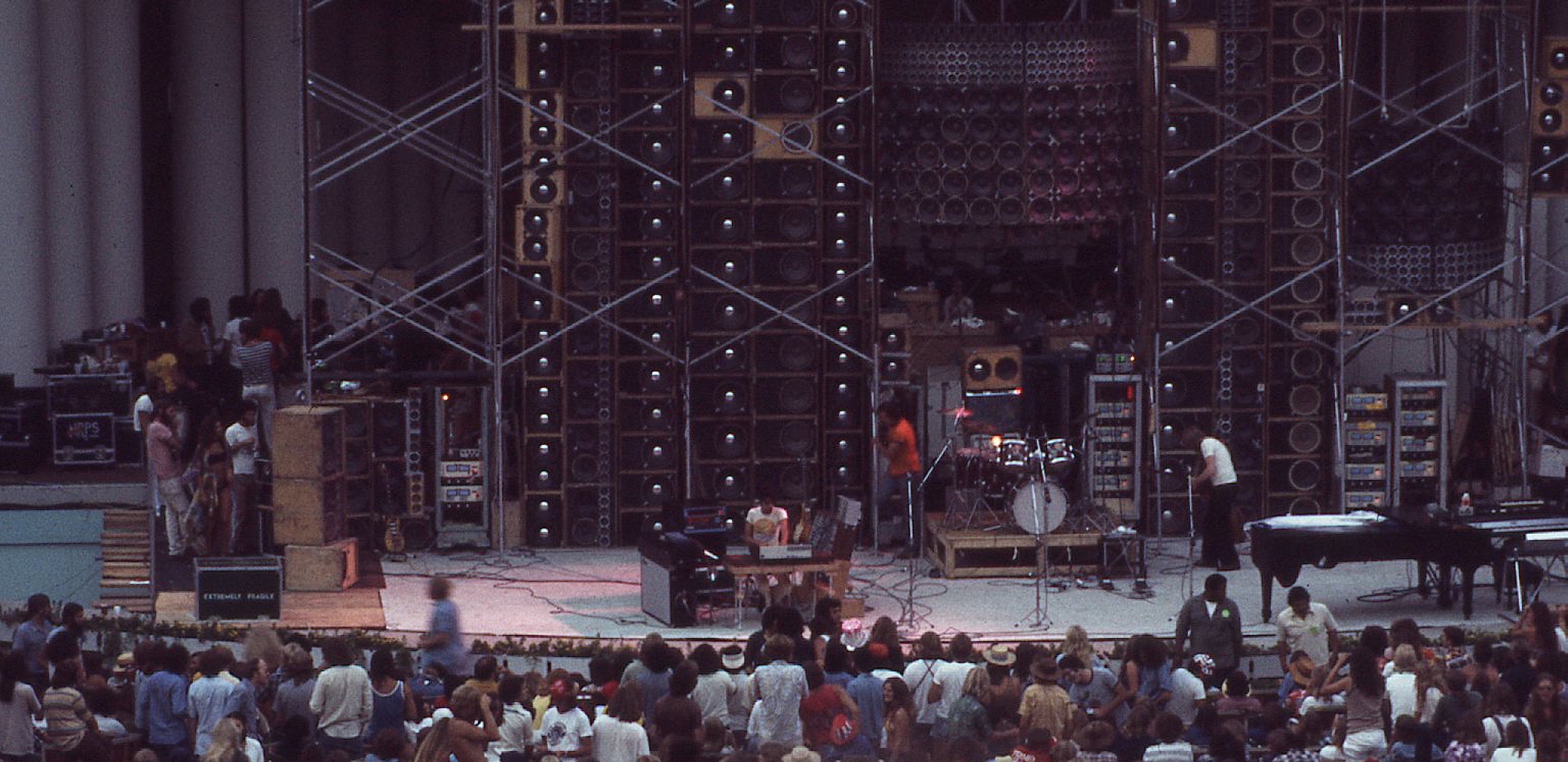 Ned at the Hollywood Bowl soundcheck on July 21, 1974 (photo by Ralph Boethling).
